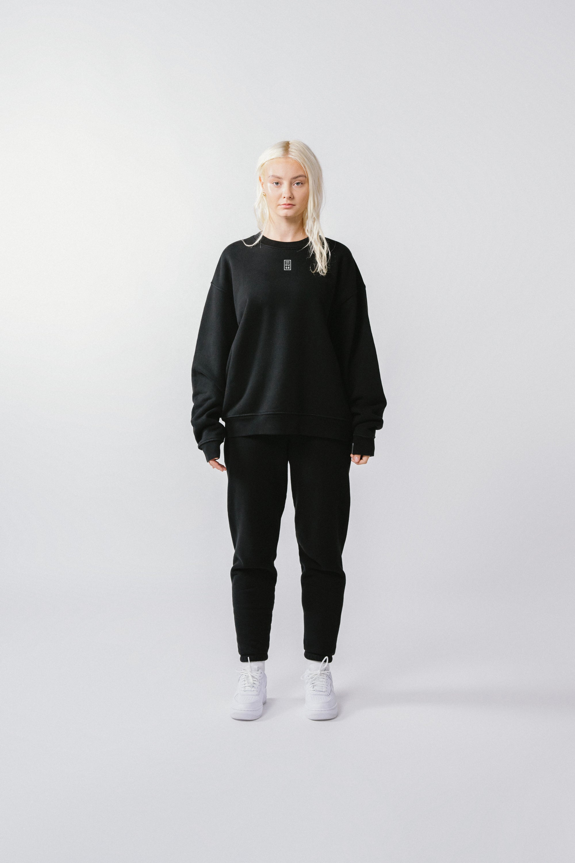 Womens Crew Black