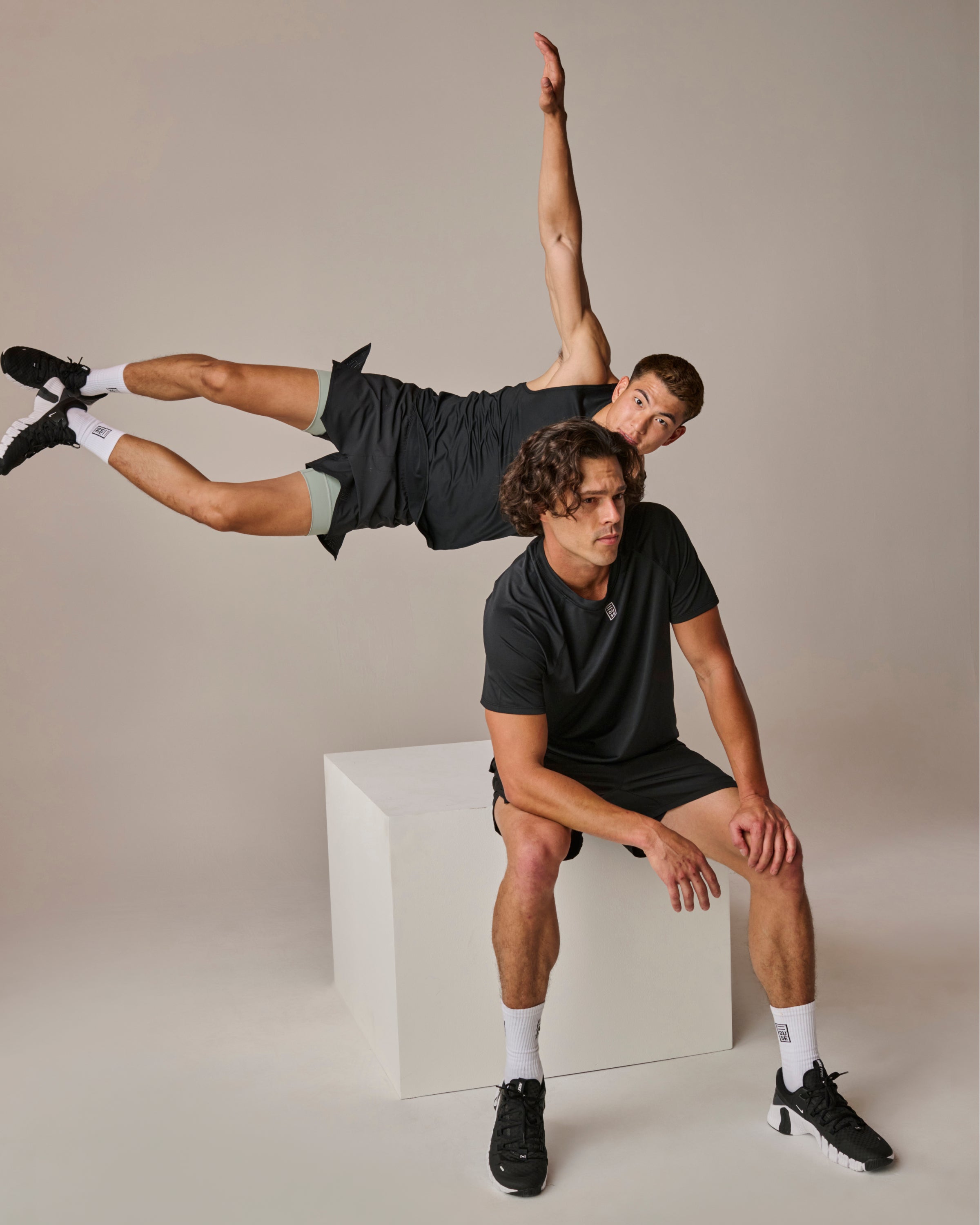 Perforated 4" Lined Short - Black/Sea Green